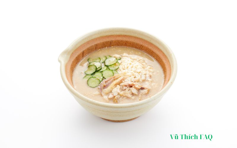 Cháo lươn đậu xanh nấu ăn với rau gì thì ngon nhất?