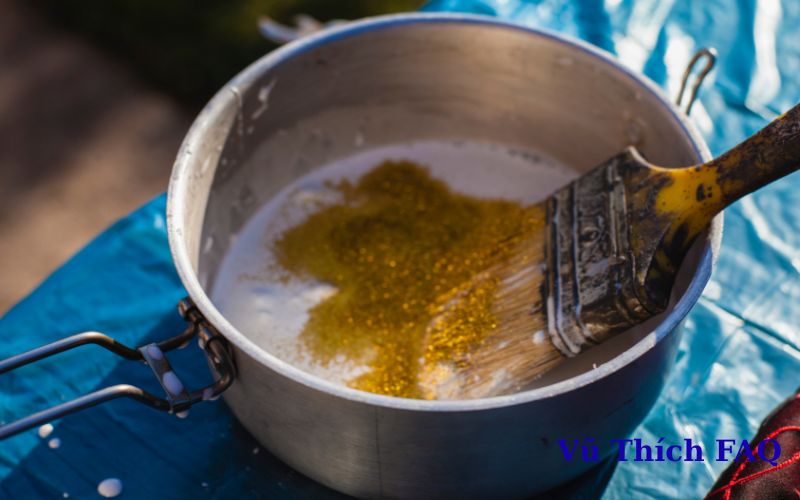 Hướng dẫn cách xử lý sạch nồi inox bị cháy đen tại nhà