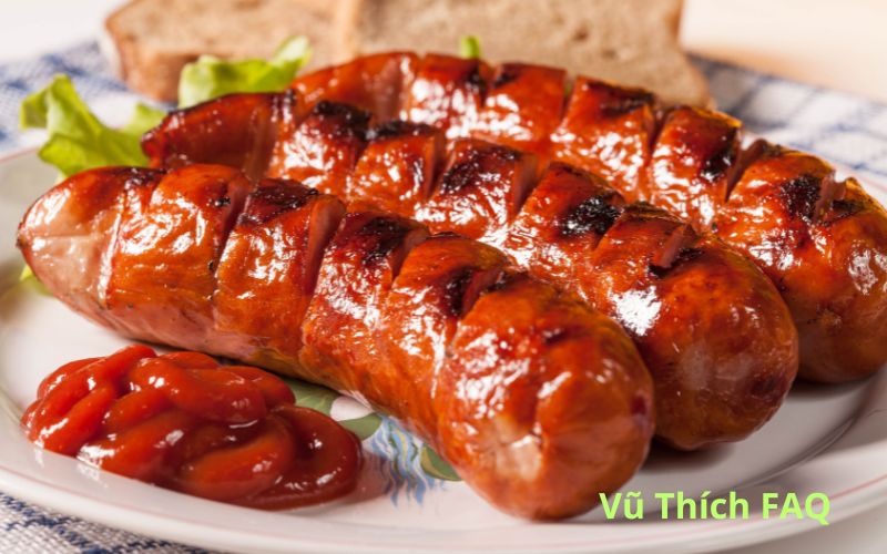 Lạp xưởng để ngoài có hư không? Để được bao lâu? Cách bảo quản chuẩn nhất?