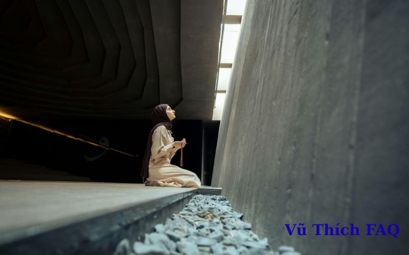 Làm lễ di cung hoán số hết bao nhiêu tiền? có tác hại gì không?