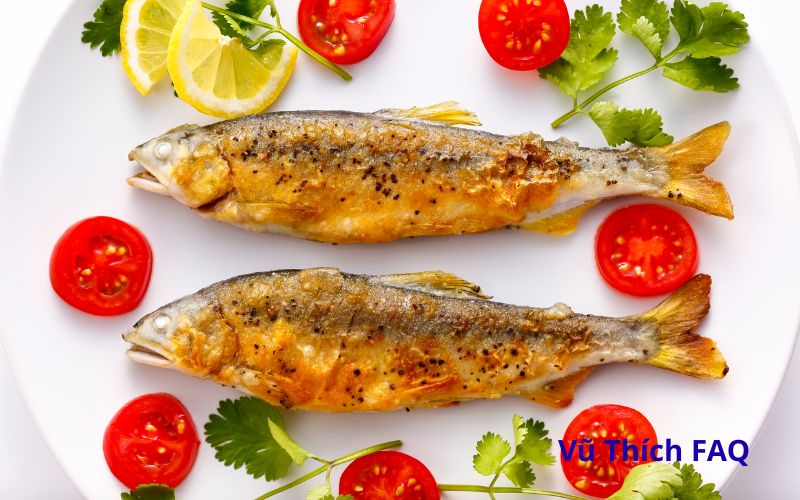 Cá kho để qua đêm được không? cách bảo quản trong tủ lạnh chuẩn nhất