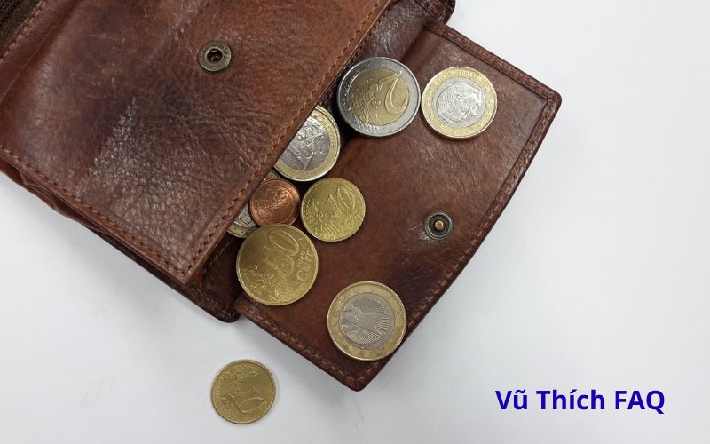 Tặng ví có nên bỏ tiền vào không? bỏ bao nhiêu thì hợp lý?