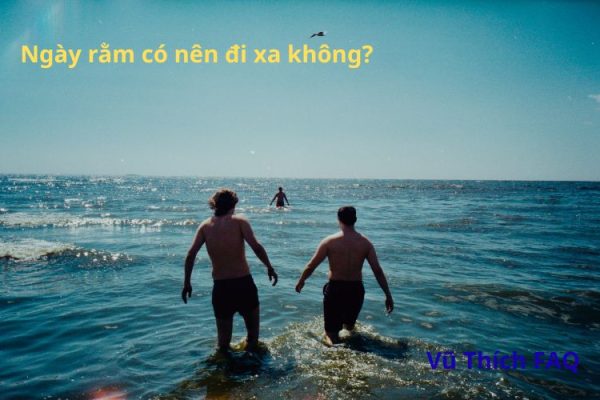 Ngày rằm có nên đi xa không? nên mang gì theo cho an toàn?