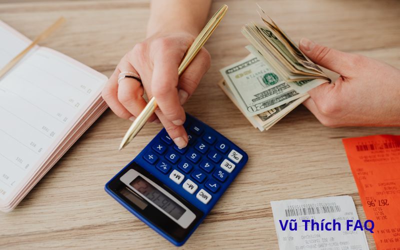 Có nên chuyển tiền vào ban đêm không? Có điềm gì?