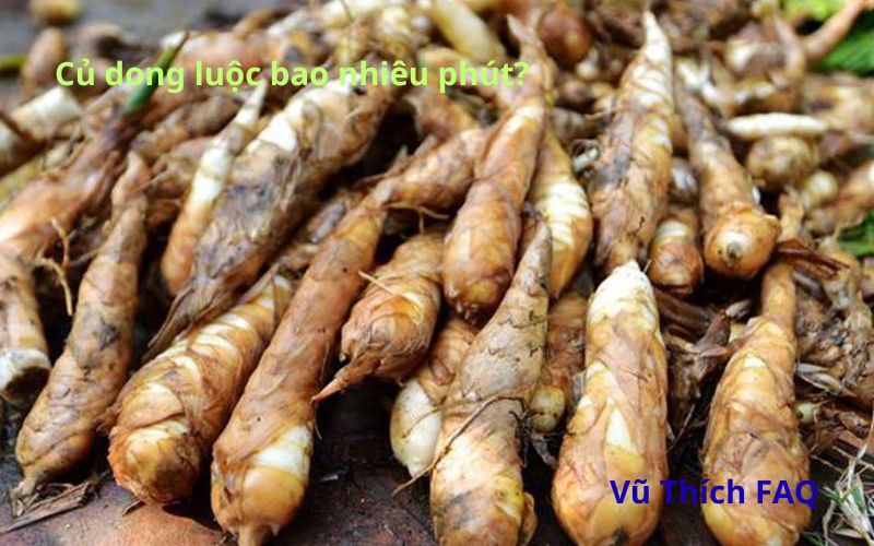 Củ dong luộc bao nhiêu phút thì chín? Chấm với gì thì ngon?