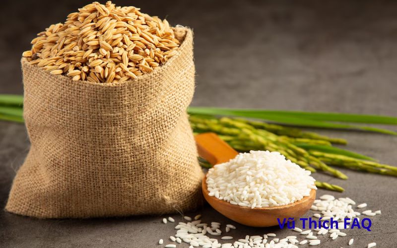 Gạo bị v&agrave;ng c&oacute; ăn được kh&ocirc;ng? N&ecirc;n xử l&yacute; thế n&agrave;o?